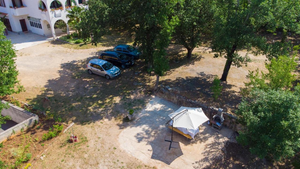 Apartman Mihael Малинска Экстерьер фото