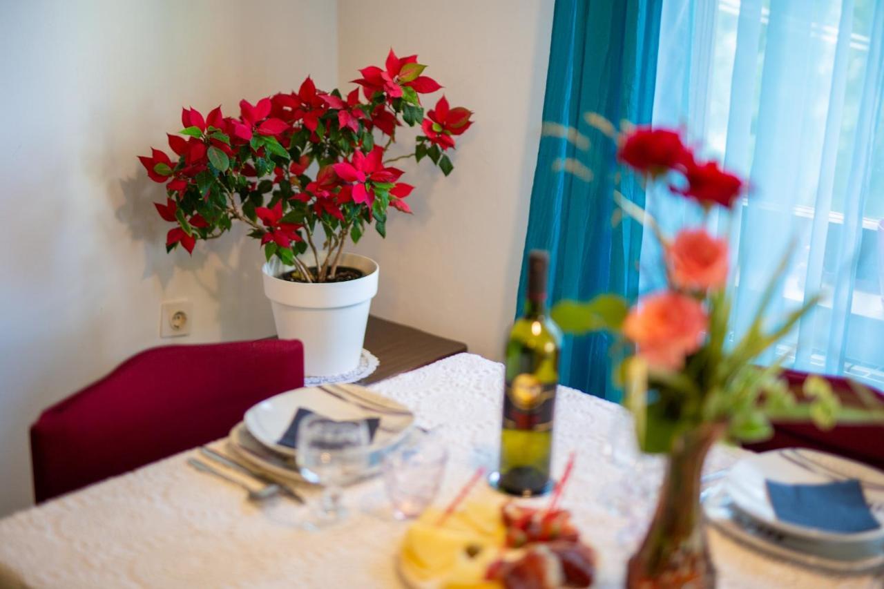 Apartman Mihael Малинска Экстерьер фото