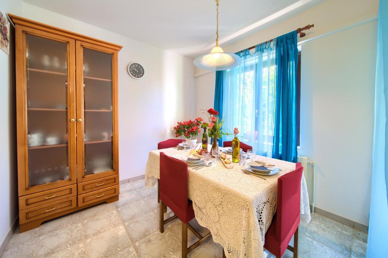 Apartman Mihael Малинска Экстерьер фото